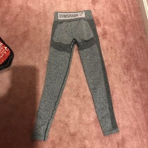 REPOST - Light grey gymshark leggings